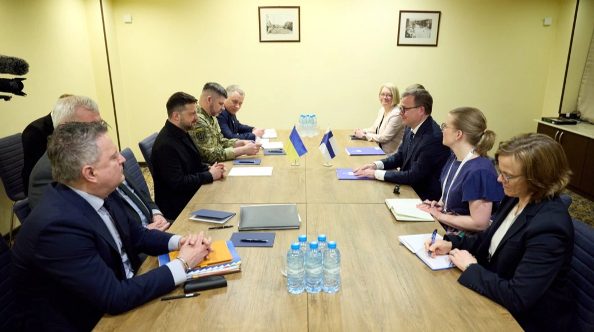 Прем'єр Фінляндії - Зеленському: Неприпустимо, щоб дрони порушували наш повітряний простір