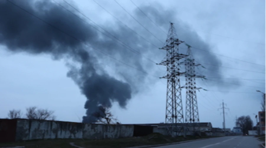 Part of Kherson left without electricity after Russian attack