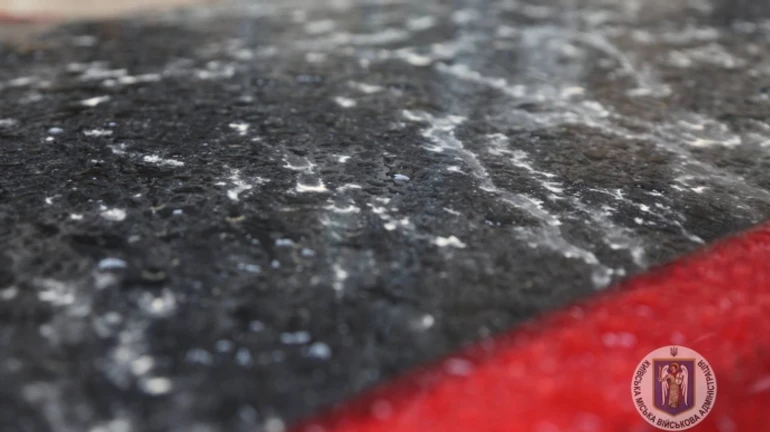 Африканская пыль добралась до Киева