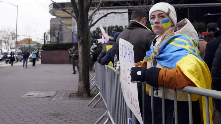 Покарання без єдності: чи синхронізовані антиросійські обмеження і заборони в Україні та на Заході