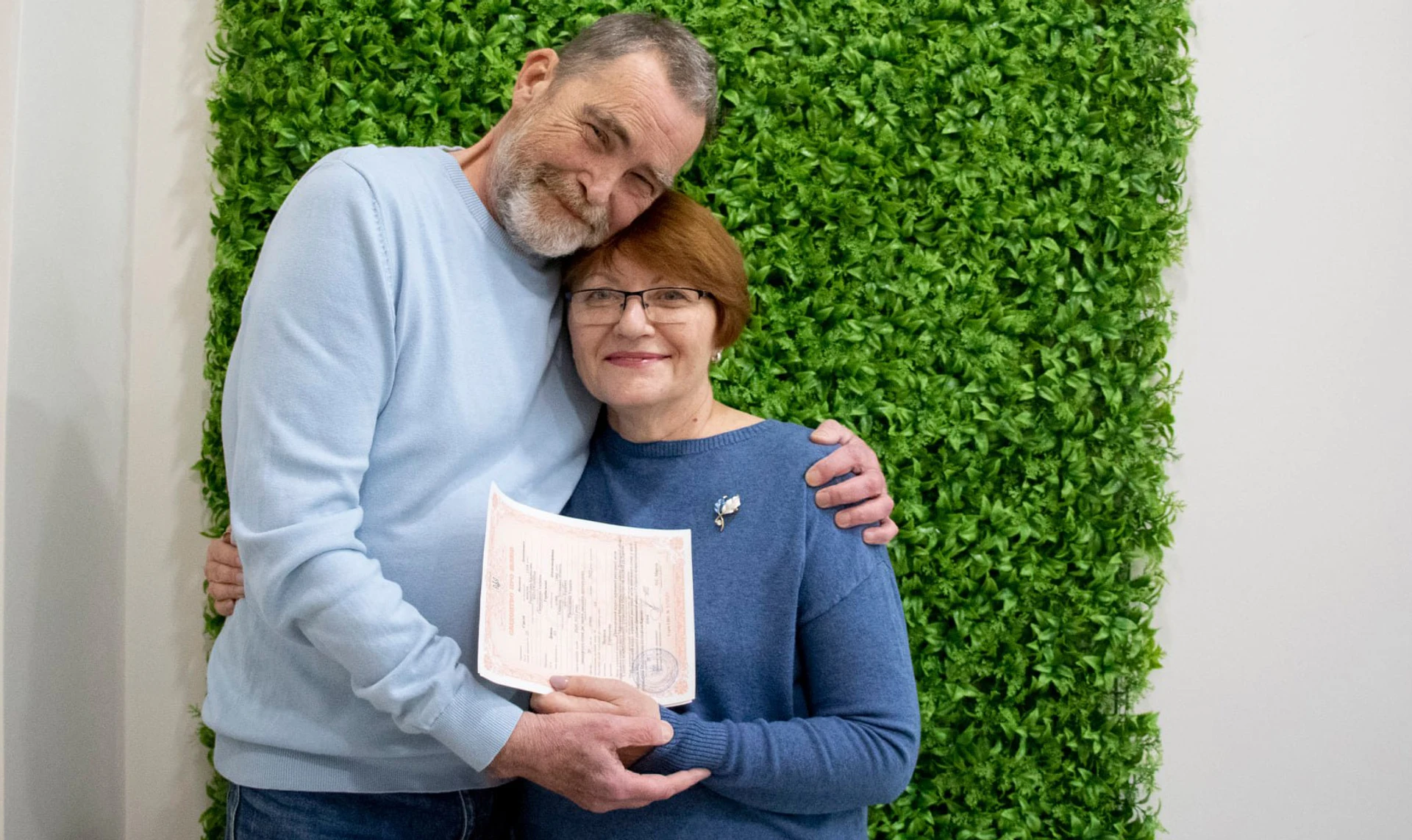 Ті, що врятувалися в Маріуполі: У росіян і Путіна насрано в голові. Їм у кожному будинку штаб Азова ввижається