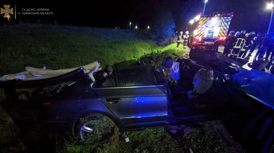 На Львовщине 3 человека погибли в аварии