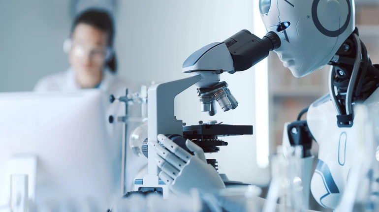 Тиха революція: як ШІ допомагає лікарям та науковцям