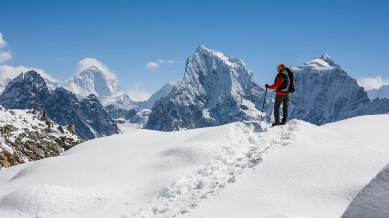 Схема на 20 млн доларів: гіди на Евересті труїли туристів, щоб заробити на евакуації