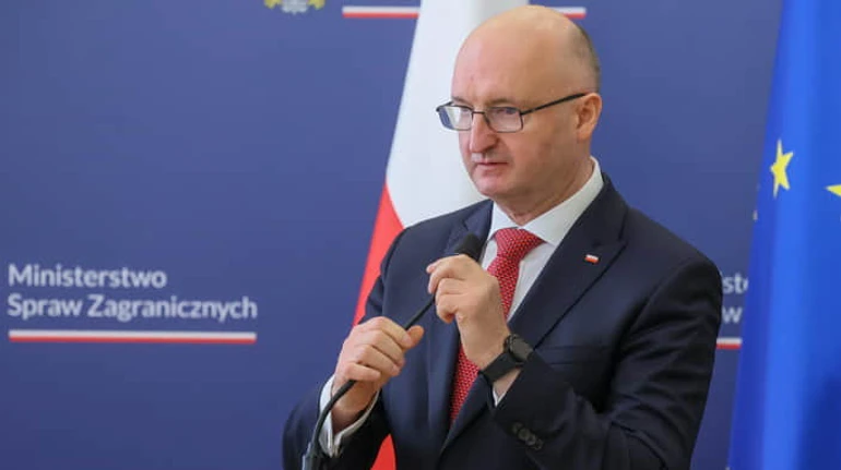 Чорний лебідь для польської влади: як візова афера може змінити результати виборів