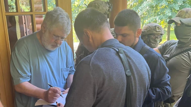 Ukrainian oligarch Kolomoiskyi served with notice of suspicion