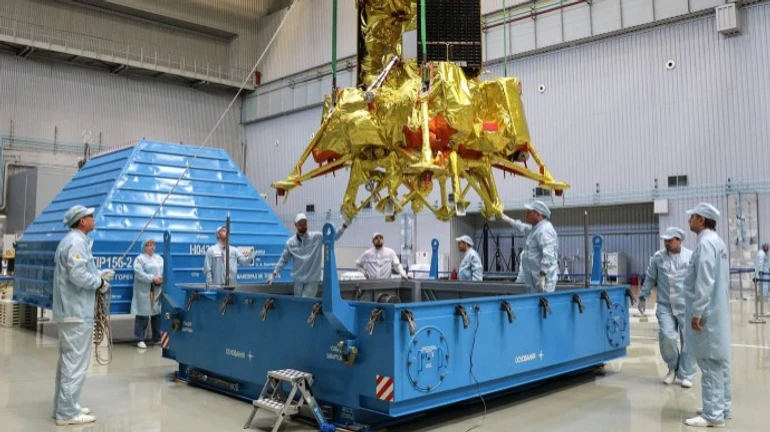 Roscosmos names the reason for crash of Russian Luna-25 space station