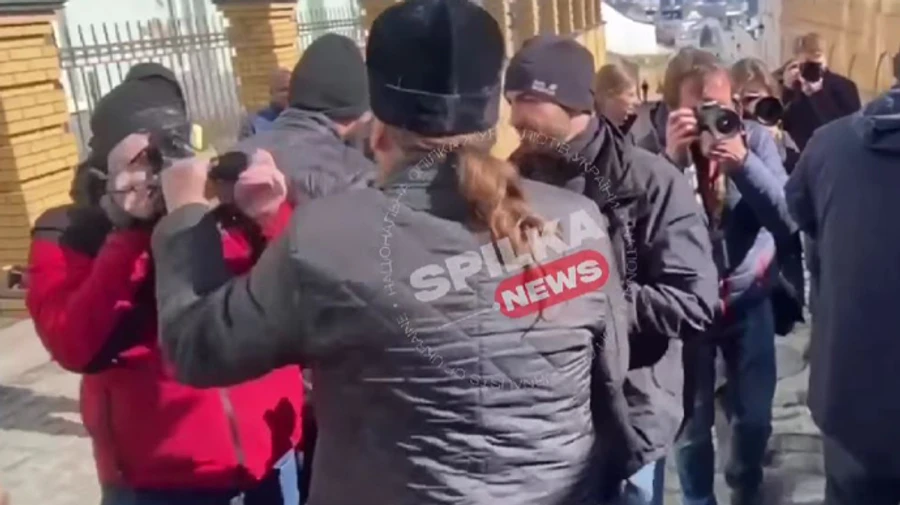 Нарушение прав журналистов возле Лавры: полиция відкрила справу