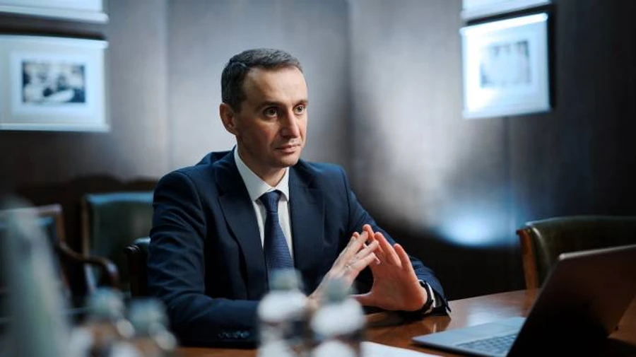 Ляшко рассказал, когда разрешат делать третью дозу вакцины против COVID-19