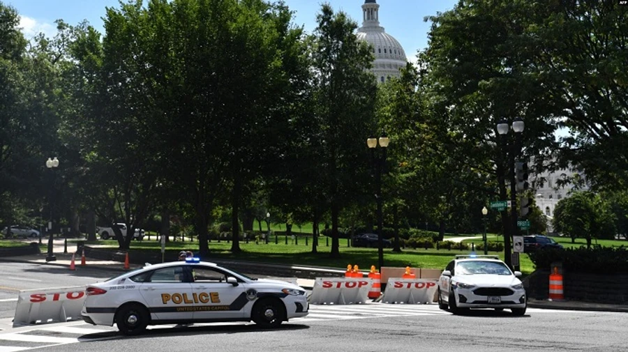 У Капитолия сдался человек, который угрожал взрывом