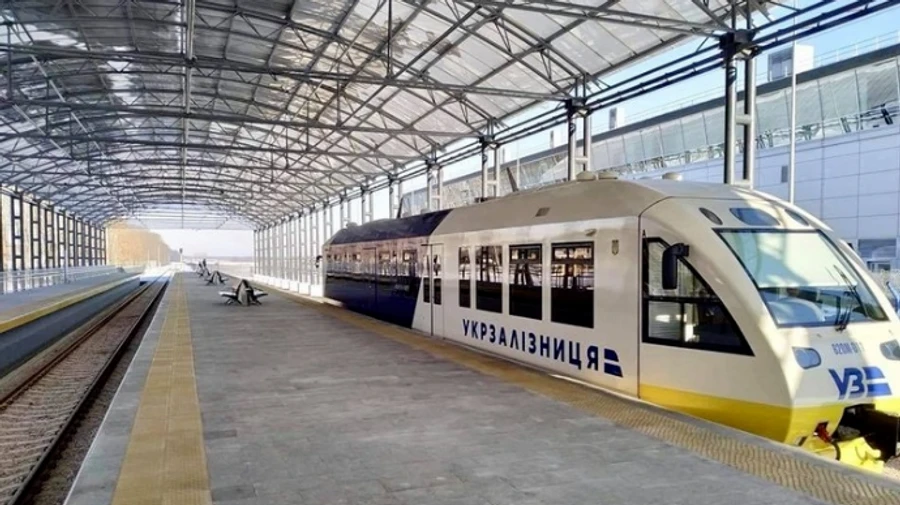 УЗ приостановит продажу билетов в двух красных областях