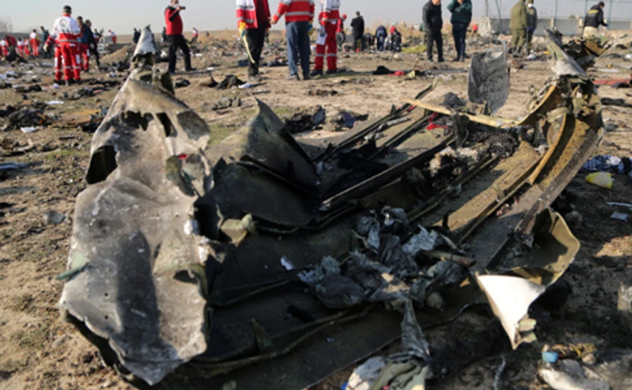 Зеленский: Иран должен вернуть тела украинцев в течение недели