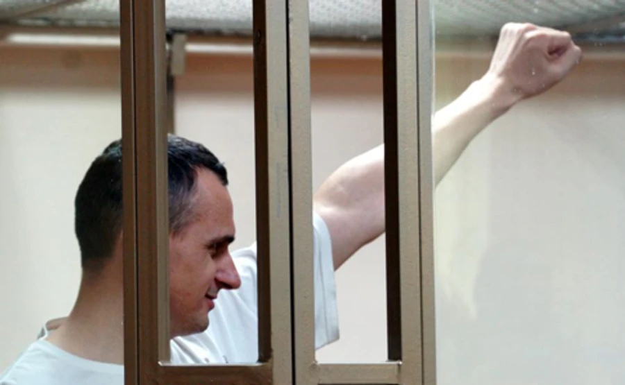 Сенцов был в штрафном изоляторе 2 недели, его уже перевели