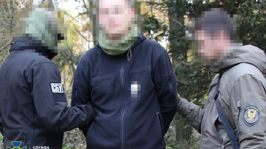 СБУ затримала російського диверсанта, який планував пустити з рейок поїзд із боєприпасами