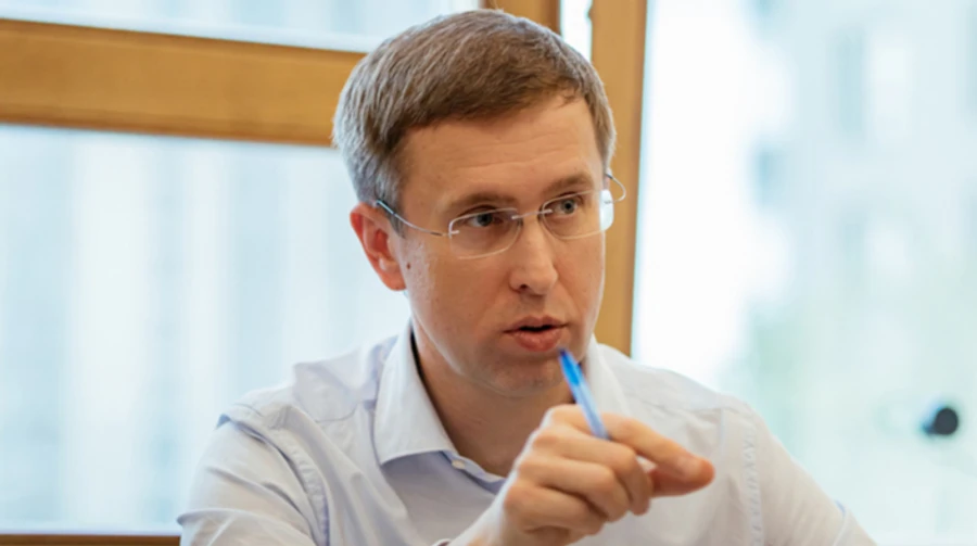 Корецкий и еврокомиссар по экономике обсудят дефицит оборонного бюджета Украины
