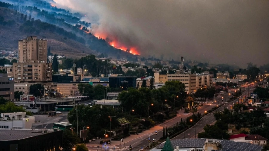 На півночі Ізраїлю вирують масштабні пожежі через обстріл з Лівану
