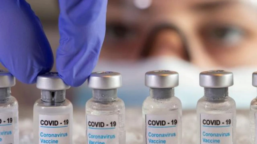 В Китае признали недостаточную эффективность своих Covid-вакцин