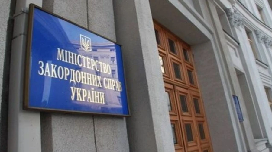 Україна не збирається надавати військову допомогу в карабахському конфлікті