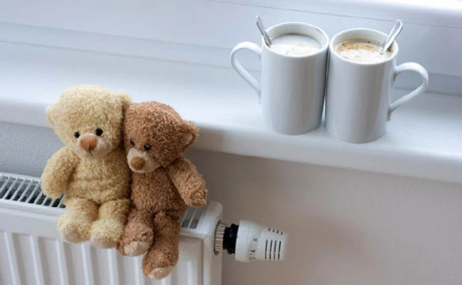 У більшості областей України почали подавати тепло