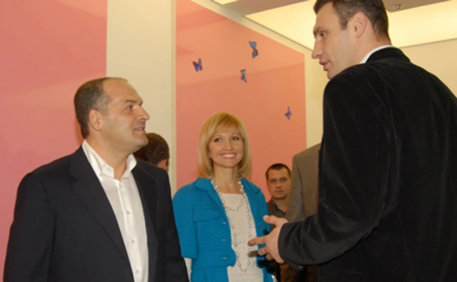 Кличко поїде в Давос і піде до Пінчука