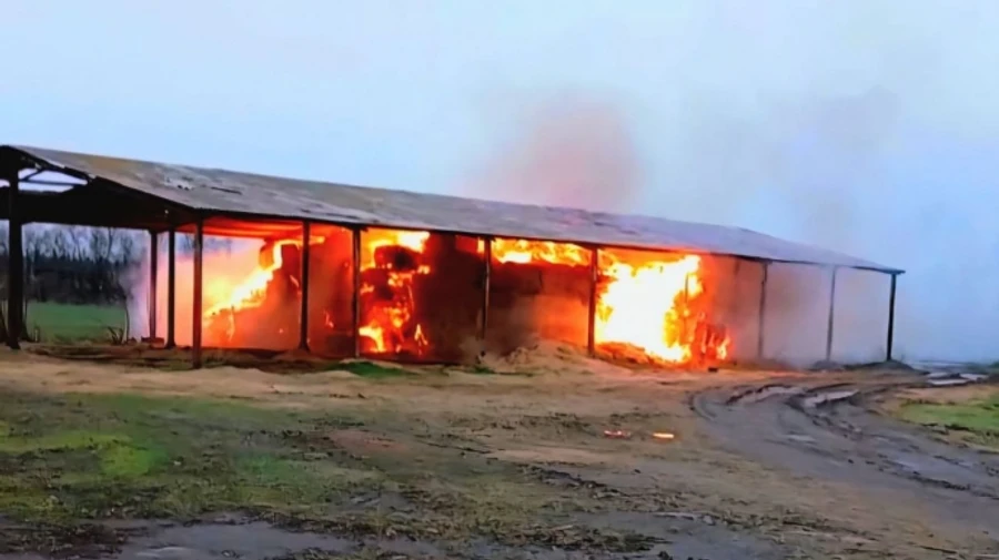 Russians strike Dnipropetrovsk Oblast's Nikopol district with artillery and drones: woman injured