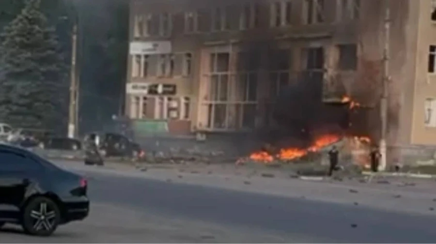 Russians attack two Ukrposhta branches and transport base