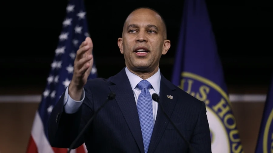 Zelenskyy invites US House Democratic leader to visit Ukraine