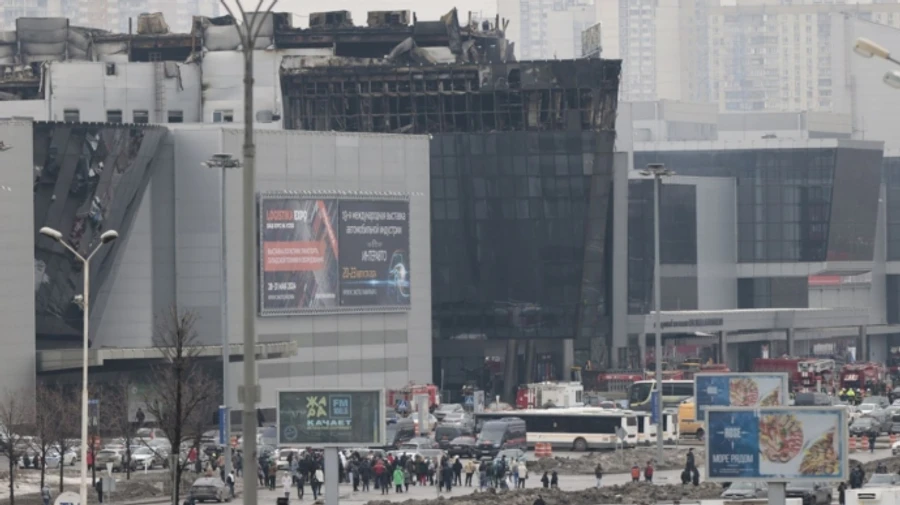 Путин со времени теракта не выходит на публику, но созвонился с Лукашенко