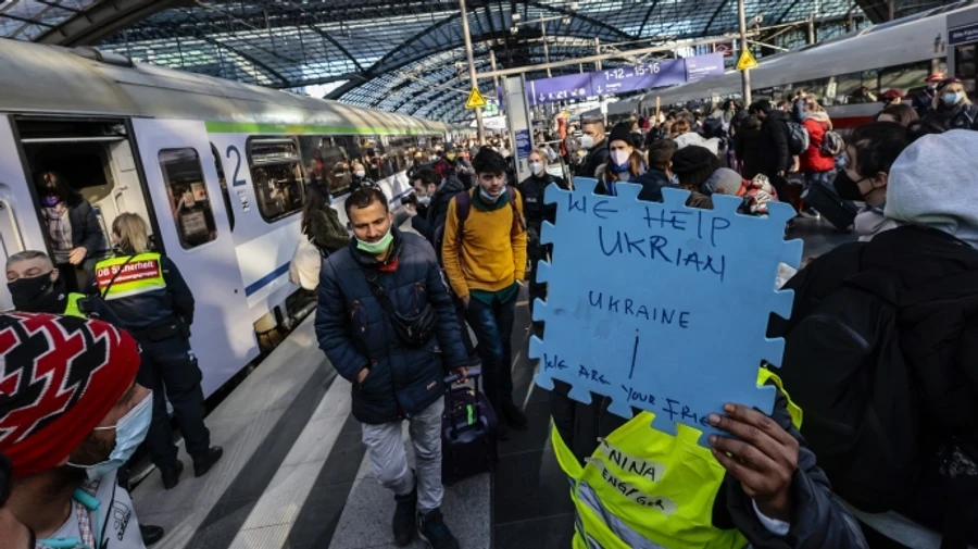 Сотни румын в Германии получили деньги и жилье под видом беженцев из Украины