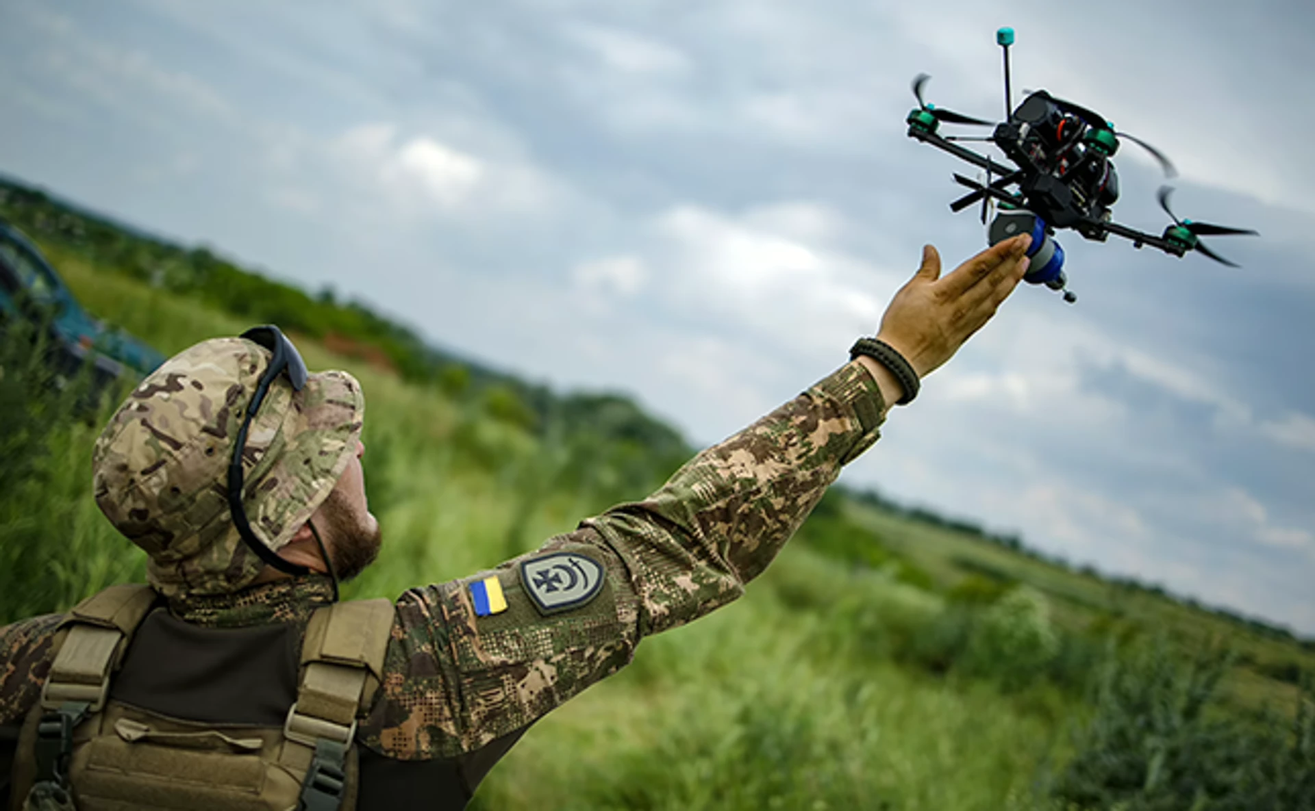 Якщо ситуація з БпЛА не зміниться, за рік нам доведеться сісти за стіл переговорів. FPV-дрони та їхня роль у війні. Аудіоверсія