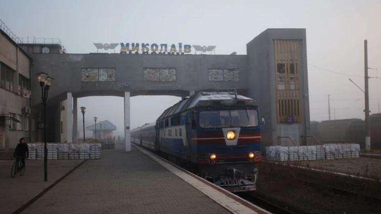 First train since the beginning of war arrives in Mykolaiv