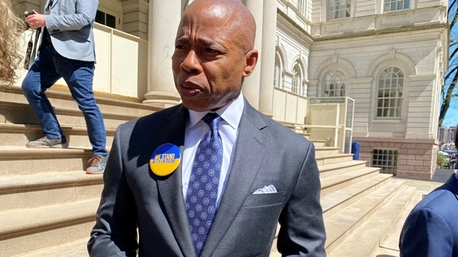 Нью-Йорк предоставляет $2 млн помощи для переселенцев из Украины