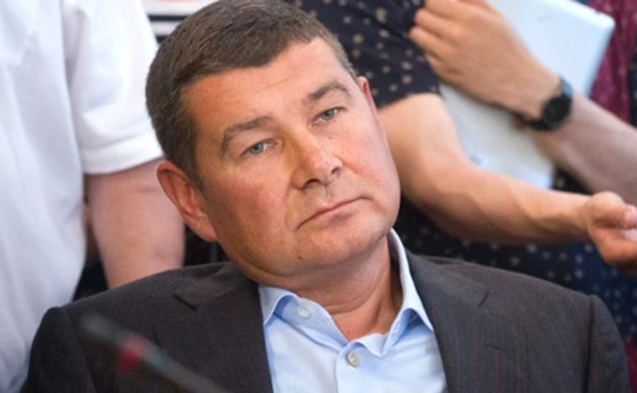 У НАБУ перевіряють компромат Онищенка, але справу порушити не можуть