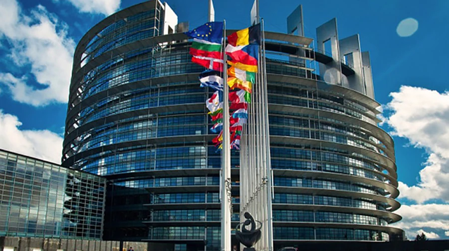 Европарламент разрешил финансировать оборонные испытания в Украине