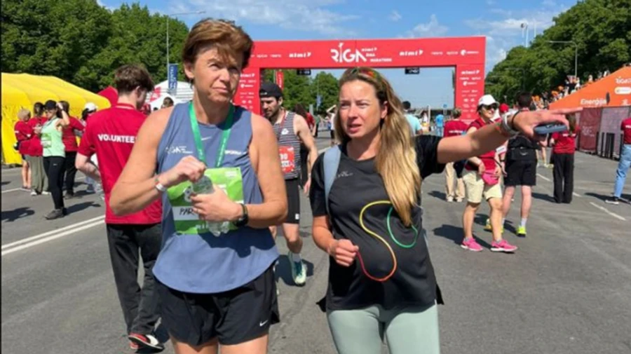 Latvian Foreign Minister raises €14,000 for drones for Ukraine through her half marathon