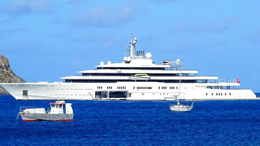 Абрамович планує сховати дві яхти в Туреччині