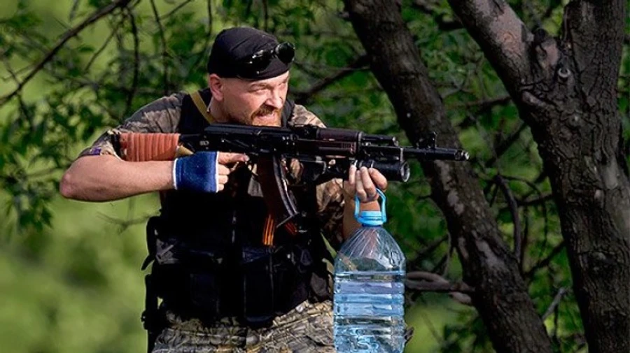 Ночью оккупанты на востоке открыли огонь из гранатометов и пулеметов, потерь нет