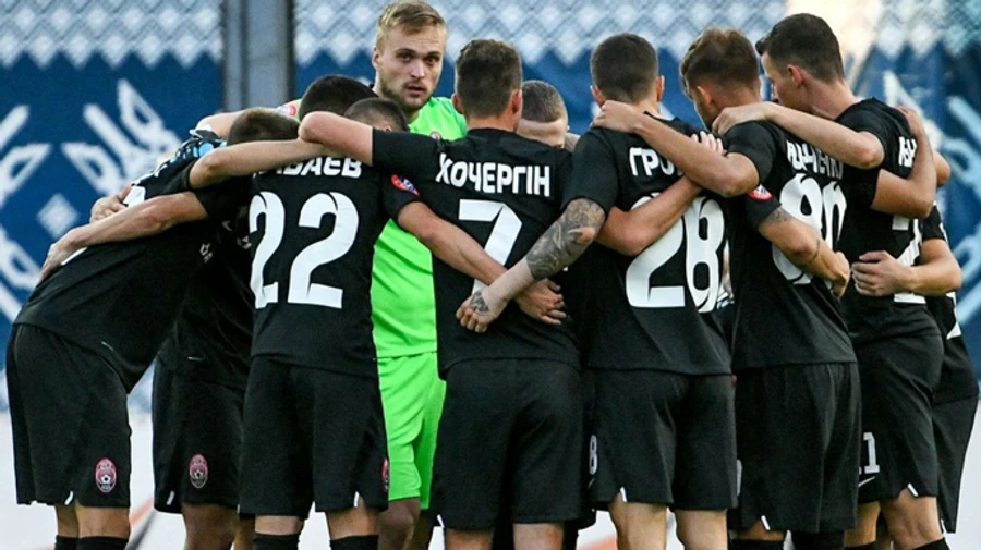 Перед матчем в Лізі Європи у кількох футболістів Зорі підтвердили COVID-19