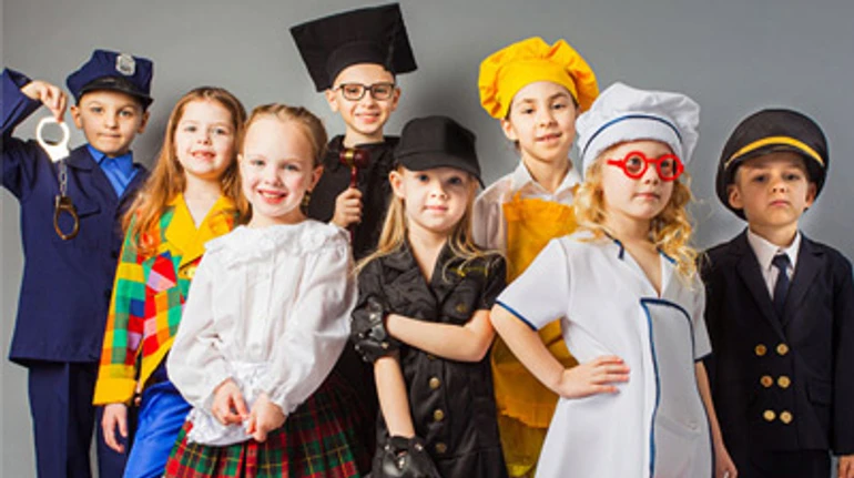 Будеш плохо учиться – в дворники пойдешь: как говорить о профессии с ребенком, и как не надо