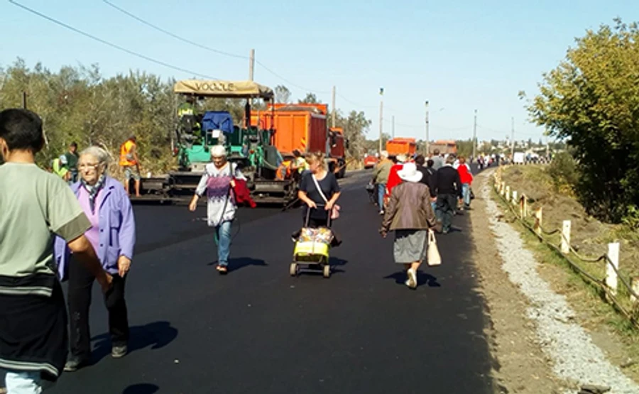 У Зеленского сказали, когда откроют мост в Станице Луганской