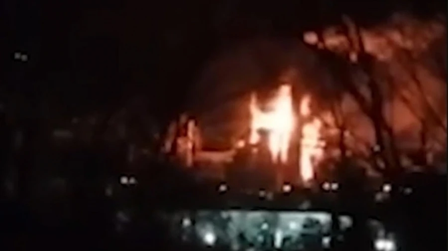 Drones attack oil refinery in Russia's Syzran – videos