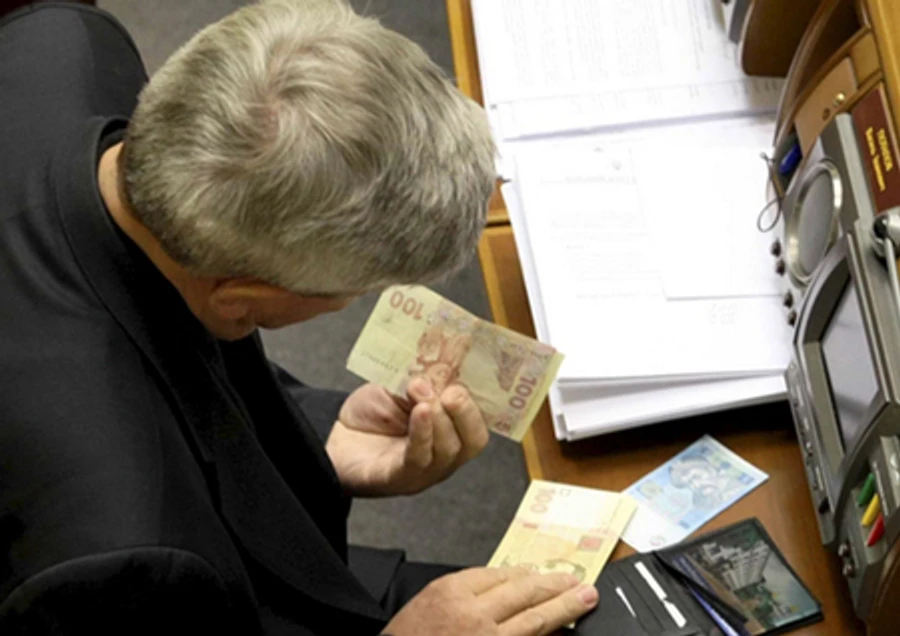 17 депутатам-миллионерам компенсировали из бюджета аренду жилья в Киеве