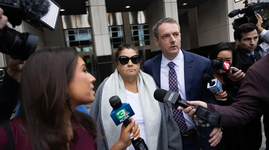 The former chief of staff of the governor of California was accused of large-scale fraud