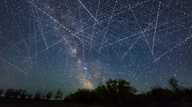 SpaceX хочет запустить миллион спутников для нужд ИИ