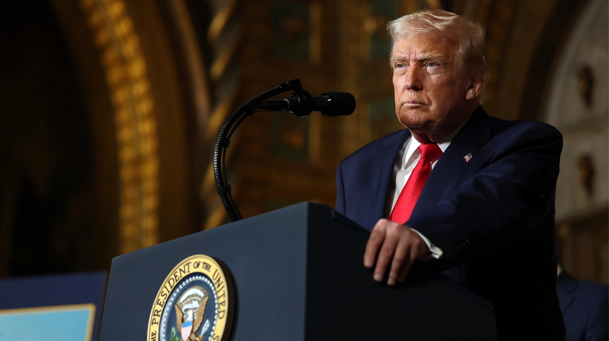 Трамп повідомив про загибель трьох військових США в Ірані: "На жаль, втрат буде більше" Kép