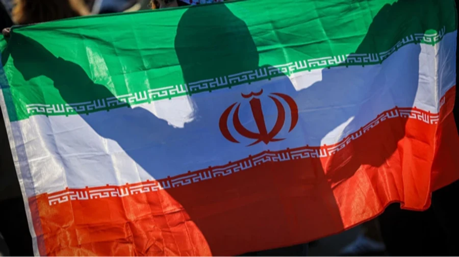 Iran halts passage of oil tankers through Strait of Hormuz