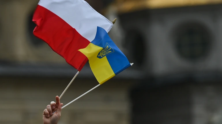 Понад 50% українських біженців у Польщі планують повернутися до України – опитування