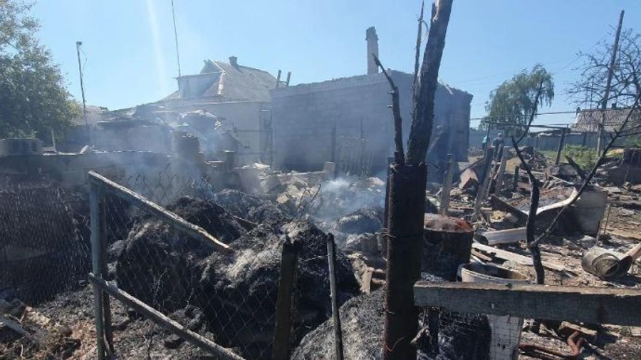 Russians attack Kherson Oblast at night, injuring civilian