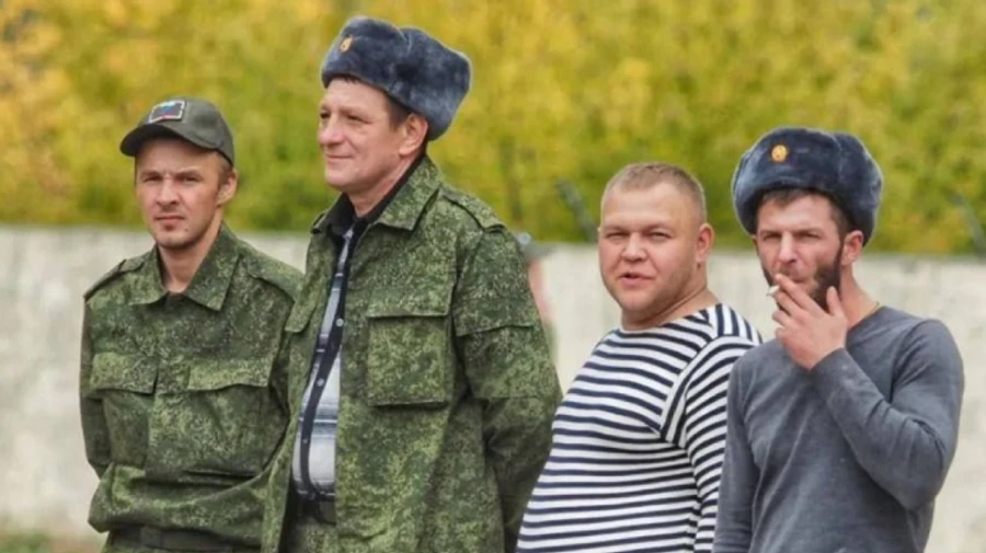 Никаких мобиков и хлопков: в РФ выдали новые методички, как поддерживать мобилизацию