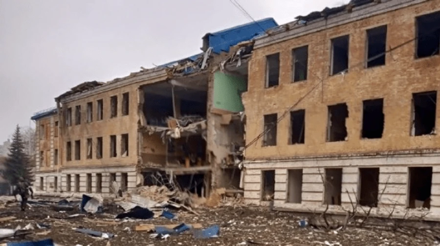 Росіяни вдарили ракетою по Сумах, п’ятеро постраждалих